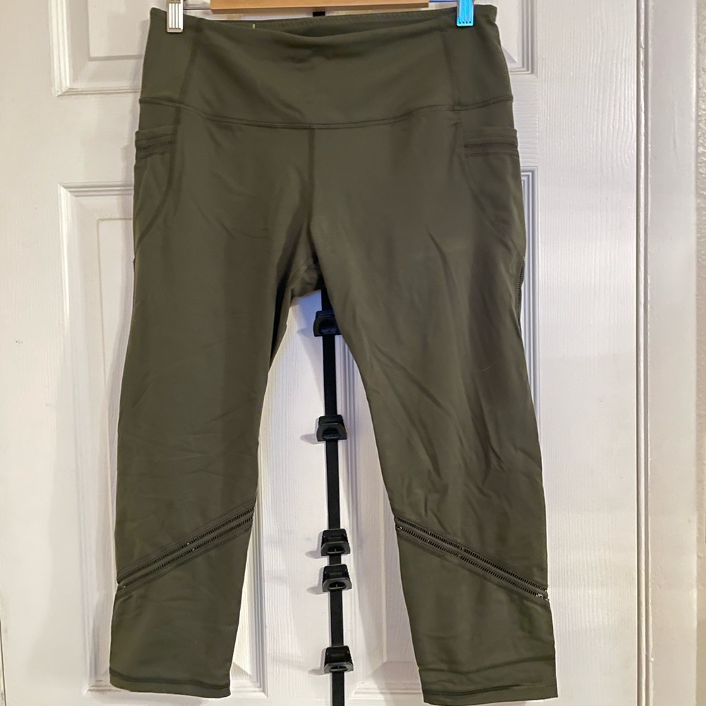 Victoria’s Secret Sport Crop High Waisted Legging